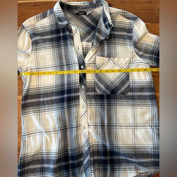 BDG Urban Outfitters Plaid Button Down Shirt - Picture 10 of 15